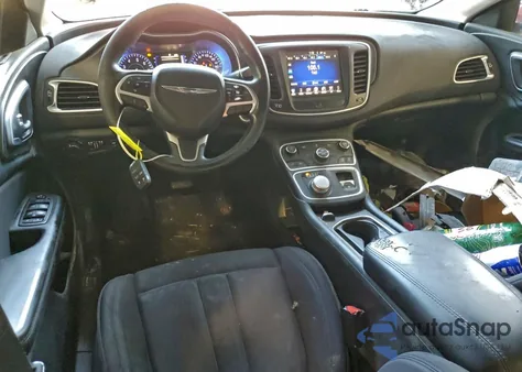 2015 Chrysler 200 Limited z USA, uszkodzony, nr VIN 1C3CCCAB5FN620574